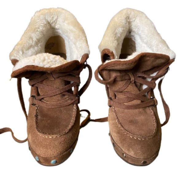 Guess Tan & Fur Heeled Boot size 8.5 - Picture 2 of 6